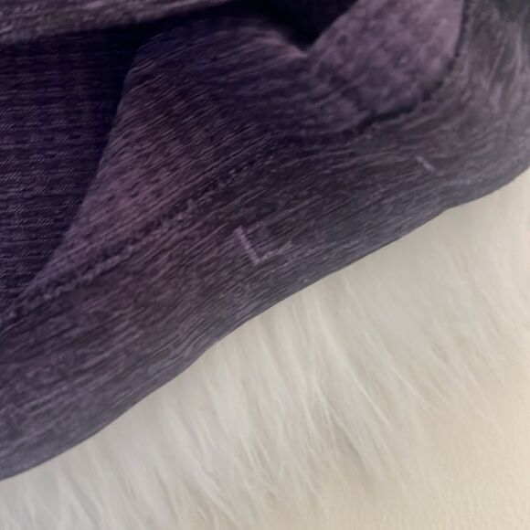 Lululemon Athletica mens size large pullover short sleeve top - Picture 3 of 4